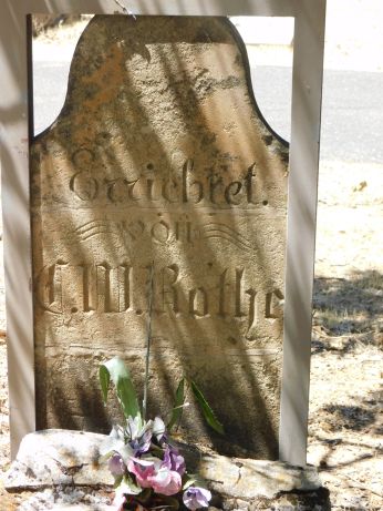 [Picture of Unknown gravestone erected by C M Rothe 2]